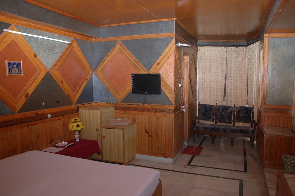Hotel Arsh International Nainital Exterior foto